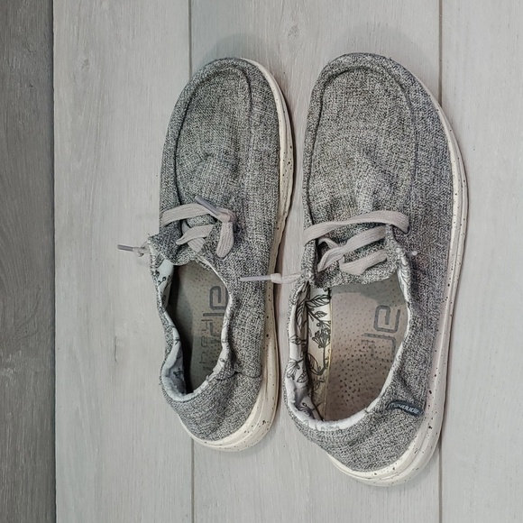 Hey Dude Womens Wendy L Linen Iron Loafer Slip on shoes sz 6 - Picture 3 of 12